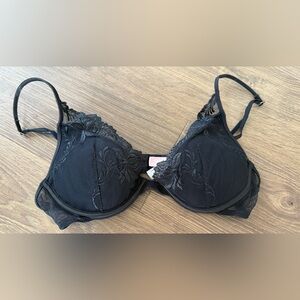 Victoria's Secret Verysexy Push Up Bra Black Floral Lace Size 34B
